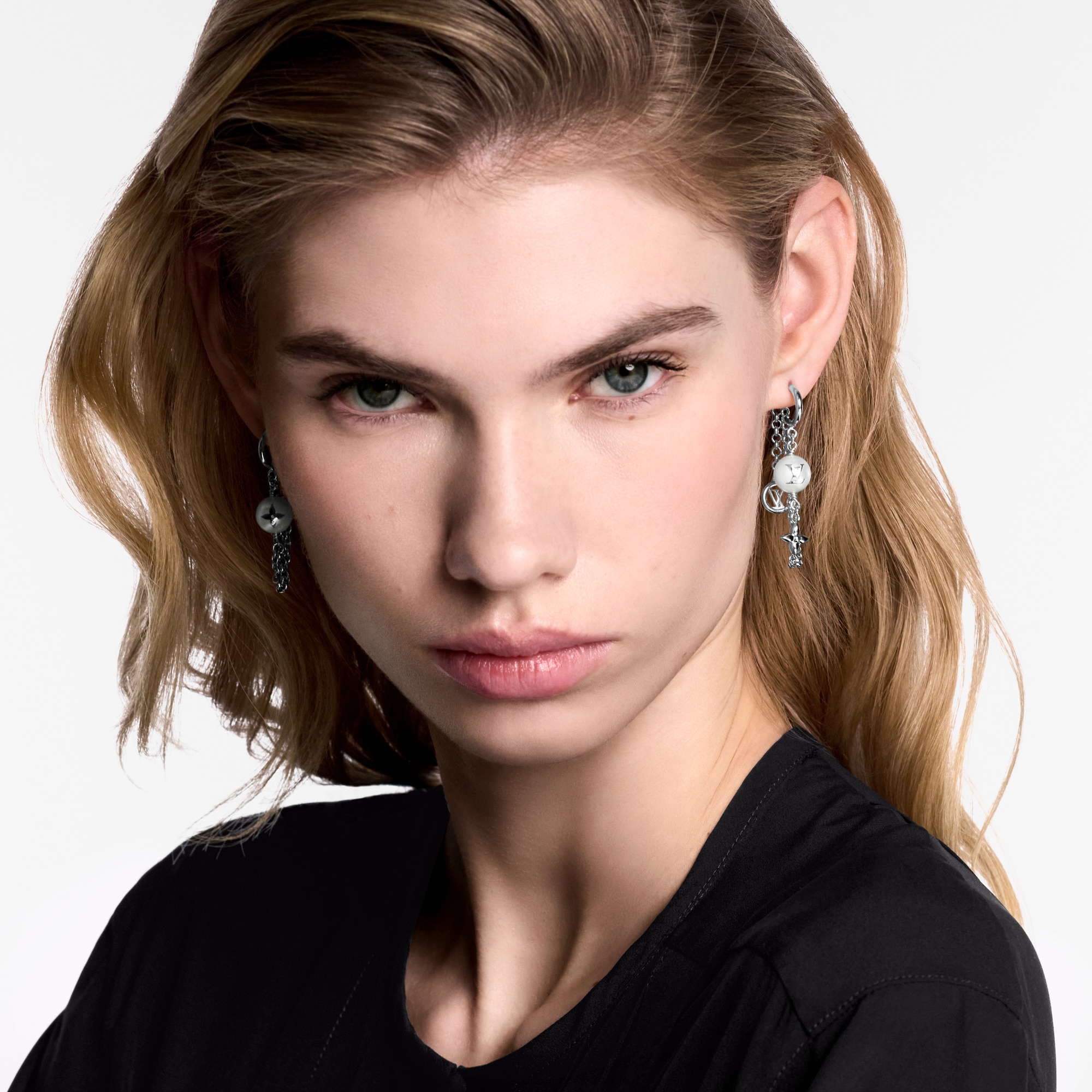 LV Mix Chains Earrings . in Women