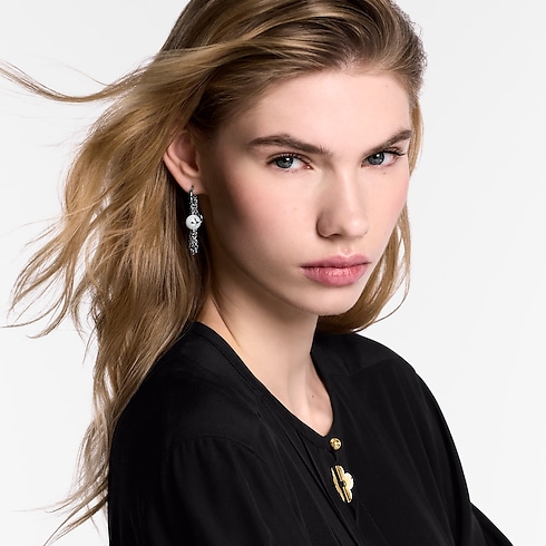 LV Mix Chains Earrings . in Women's Fashion Jewellery All Fashion Jewellery collections by Louis Vuitton (Product zoom)