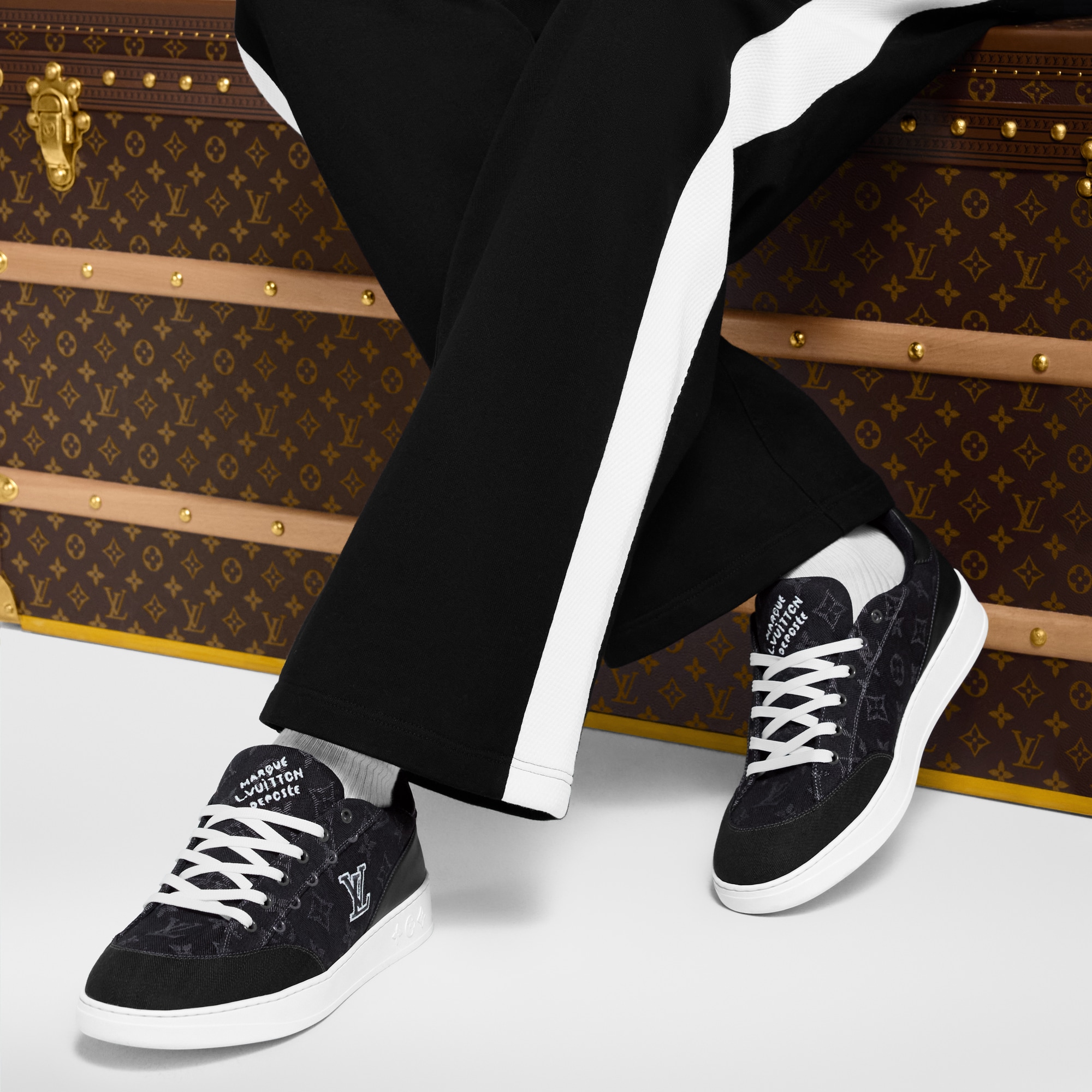 LV Resort Sneaker  in Men