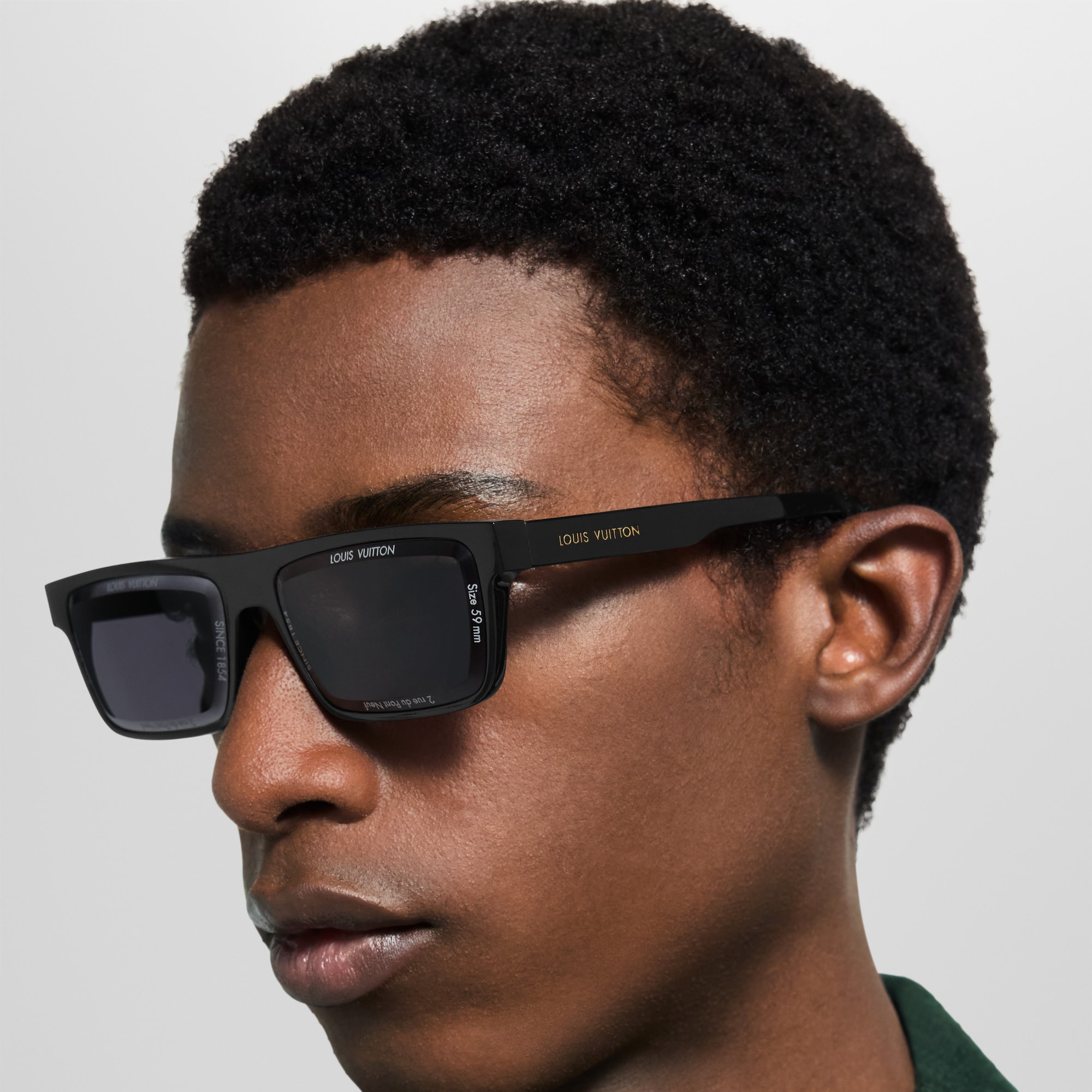 LV Super Vision Daily Low Square Sunglasses . in Men