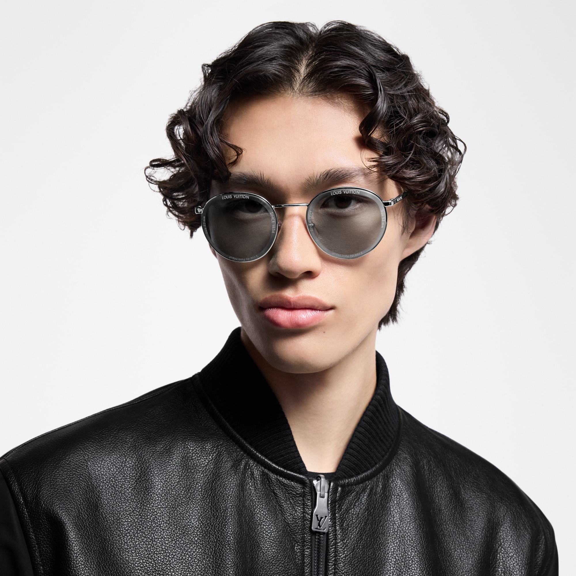 LV Super Vision Metal Round Sunglasses . in Men