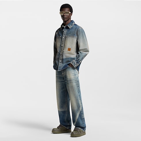 LV Trainer Maxi Sneaker in Men's Shoes Sneakers collections by Louis Vuitton (Product zoom)