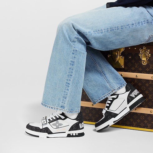 LV Trainer Sneaker in Men's Shoes Sneakers collections by Louis Vuitton (Product zoom)
