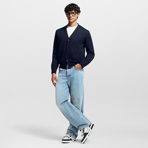 LV Trainer Sneaker in Men's Shoes Sneakers collections by Louis Vuitton (Product zoom)