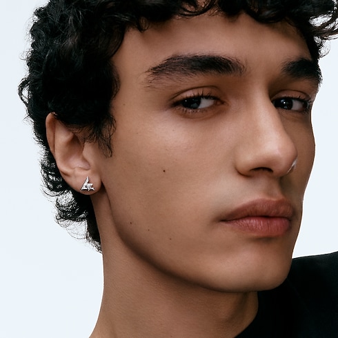 LV Volt One Stud, White Gold And Diamond - Per Unit in Jewellery's Categories All Fine Jewellery collections by Louis Vuitton (Product zoom)