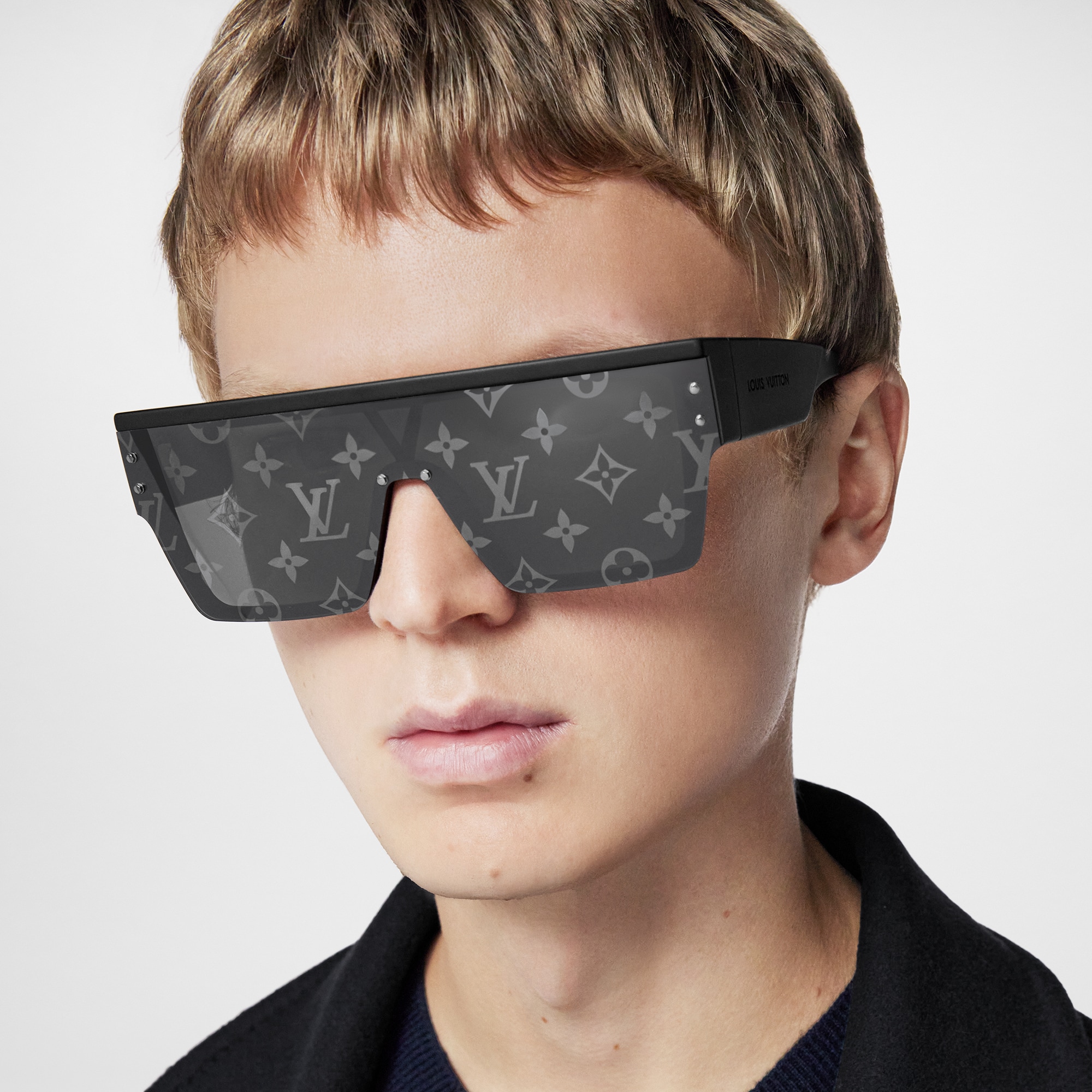 LV Waimea L Sunglasses . in Men