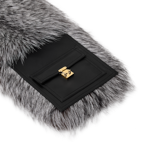 LV Wonder Fur Scarf . in Women's Accessories Scarves collections by Louis Vuitton (Product zoom)