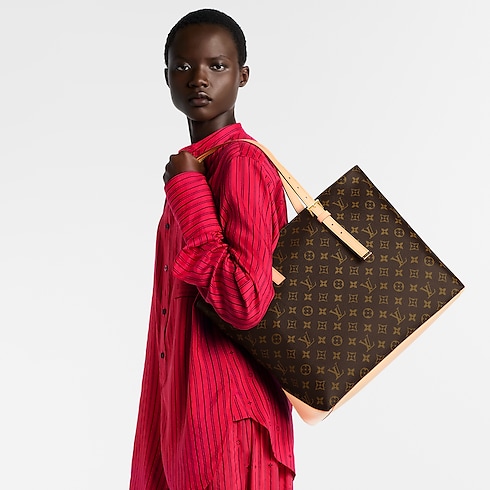 Mezzo Monogram in Women's Handbags All Handbags collections by Louis Vuitton (Product zoom)