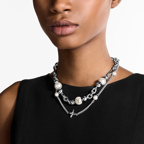 Midnight Pearl Choker . in Women's Fashion Jewellery Necklaces and Pendants collections by Louis Vuitton (Product zoom)