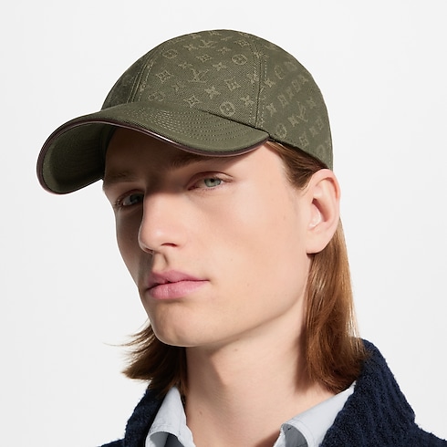 Monogram Surplus Cotton Cap . in Men's Accessories All Accessories collections by Louis Vuitton (Product zoom)