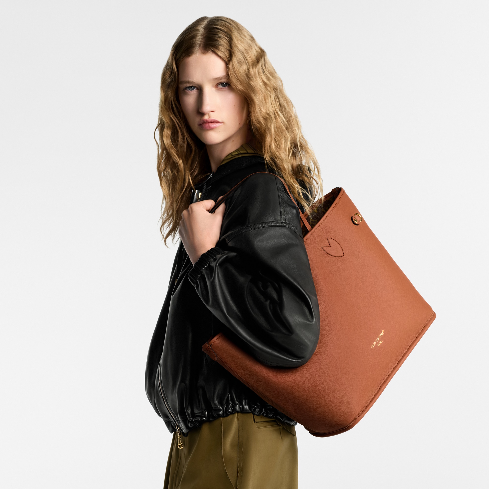 Neverfull Inside Out MM  in Bags and Small Leather Goods