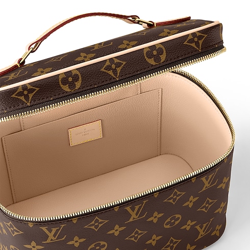 Nice BB Monogram Canvas in Women's Wallets and Small Leather Goods All Wallets and Small Leather Goods for Women collections by Louis Vuitton (Product zoom)