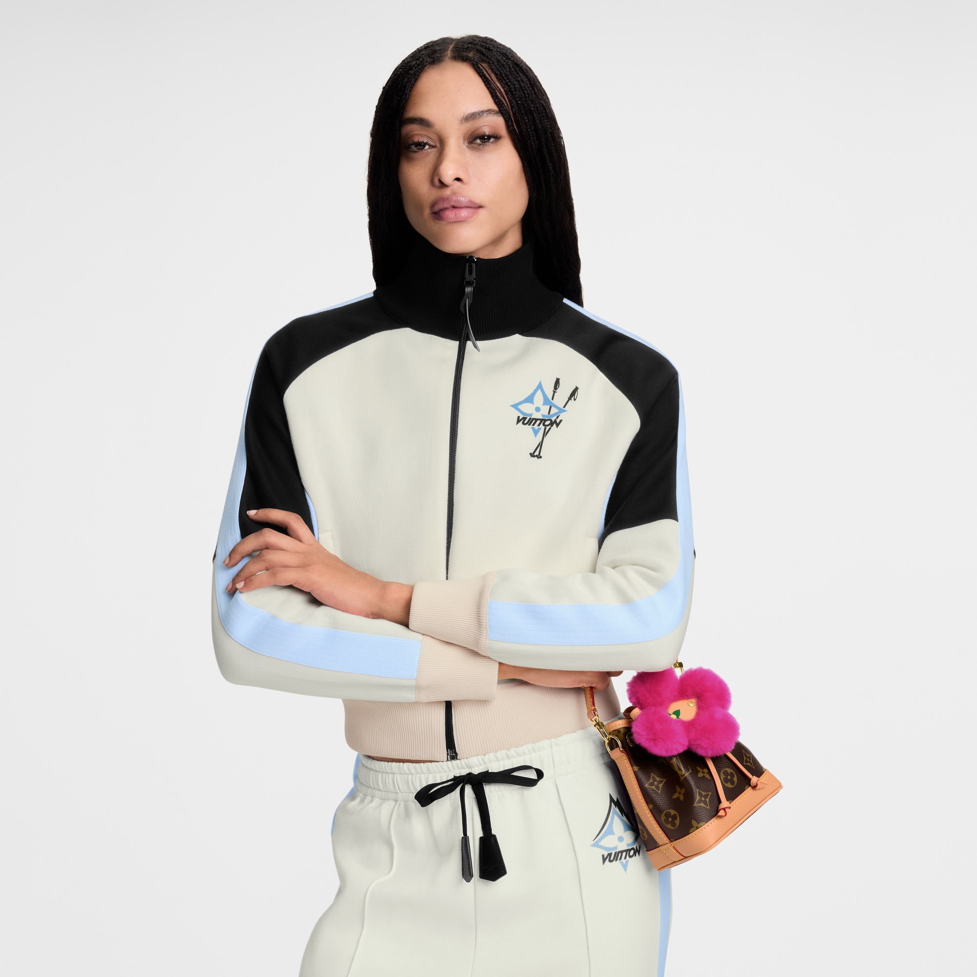 Noé-Where Vivienne Monogram in Women