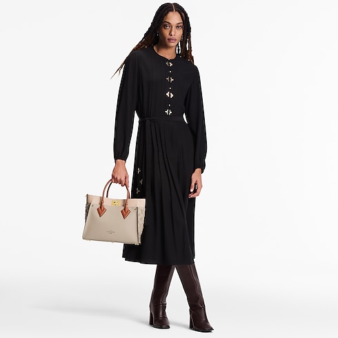 On My Side MM High End Leathers in Women's Handbags All Handbags collections by Louis Vuitton (Product zoom)