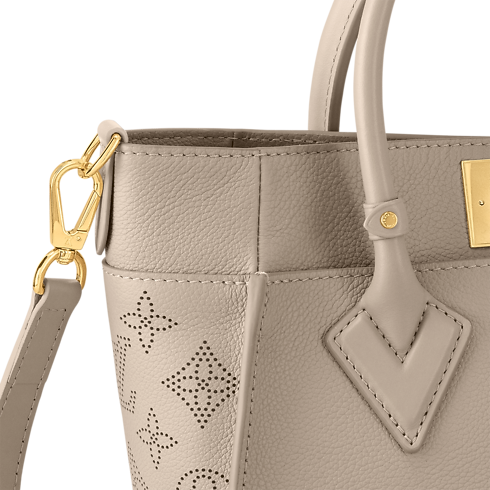 On My Side PM High End Leathers in Women's Handbags All Handbags collections by Louis Vuitton (Product zoom)