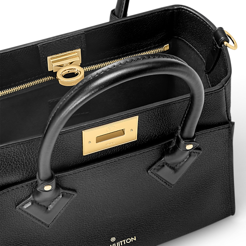 On My Side PM High End Leathers in Women's Handbags All Handbags collections by Louis Vuitton (Product zoom)