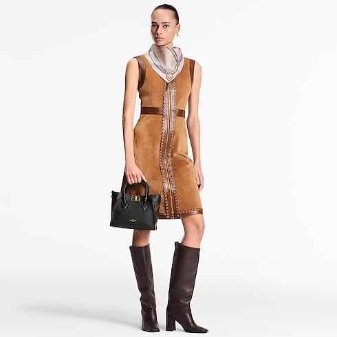 On My Side PM High End Leathers in Women's Handbags All Handbags collections by Louis Vuitton (Product zoom)