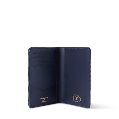 Passport Cover G77 in Men's Travel Travel Accessories collections by Louis Vuitton (Product zoom)