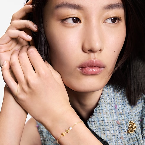 Petit Louis Bracelet . in Women's Fashion Jewellery All Fashion Jewellery collections by Louis Vuitton (Product zoom)