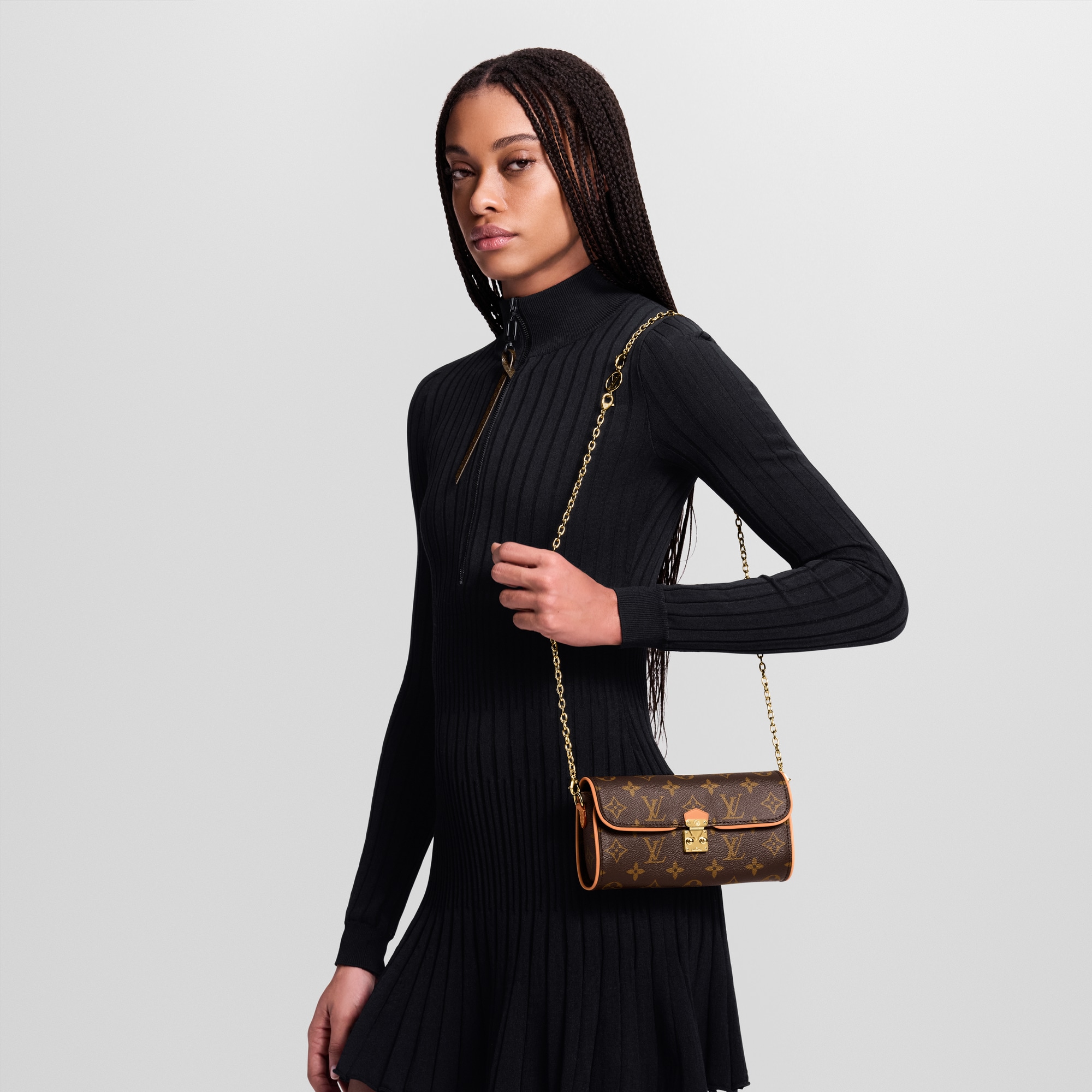 Pochette Camille Monogram in Women