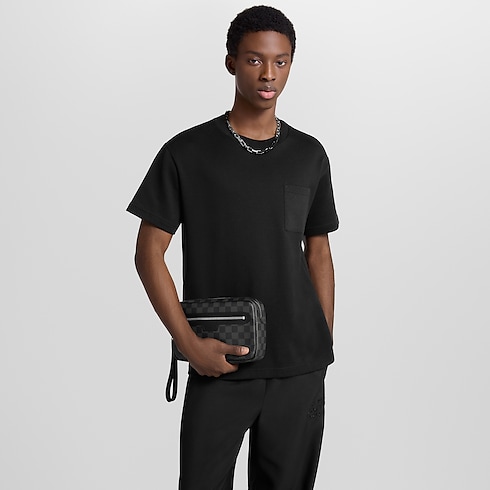 Pochette Kasai Damier Graphite Canvas in Men's Wallets and Small Leather Goods Mini Bags collections by Louis Vuitton (Product zoom)