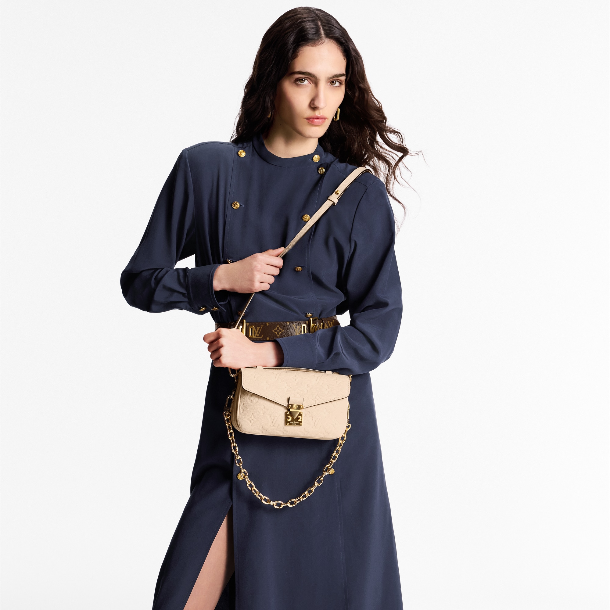 Pochette Métis East West Monogram Empreinte in Women