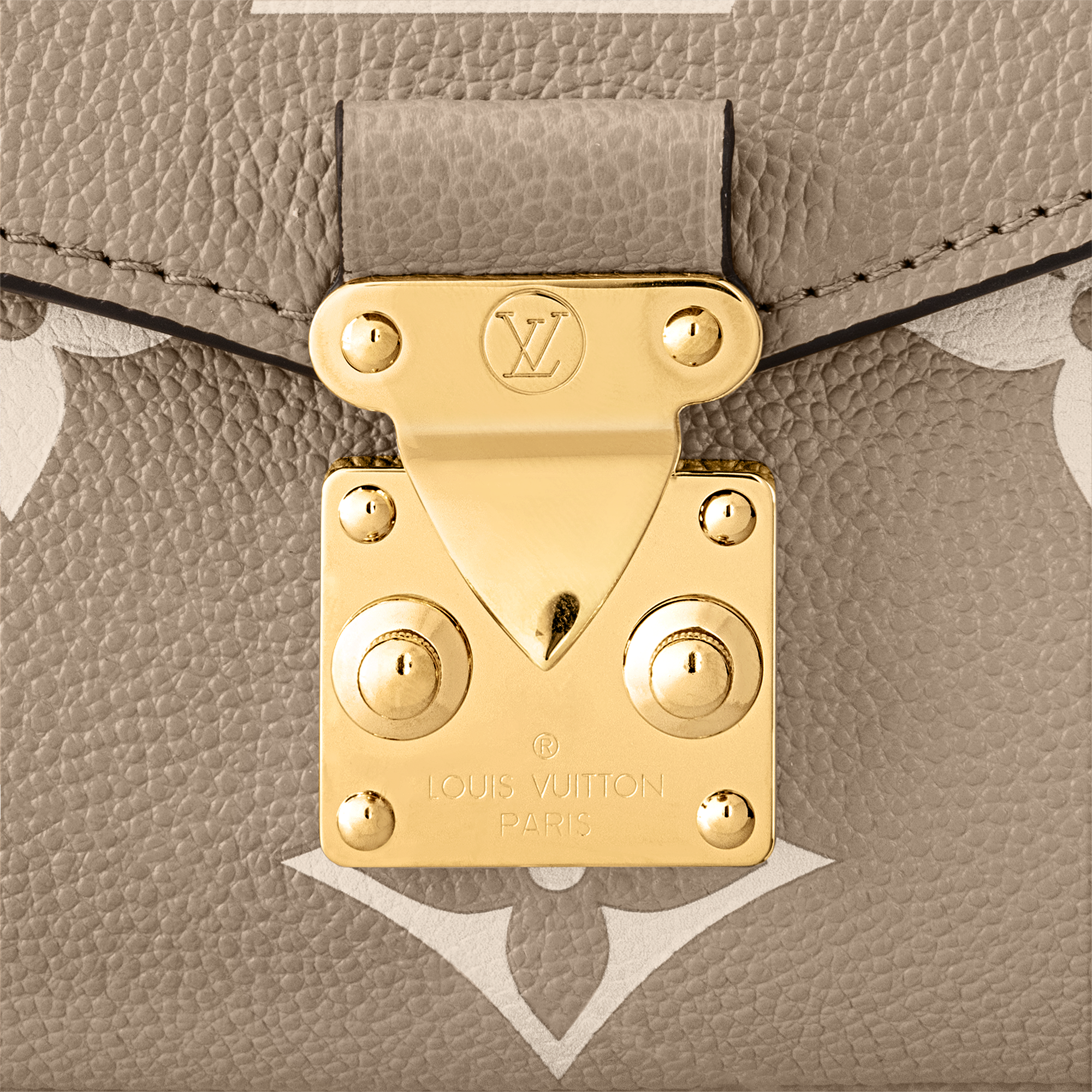 Pochette Métis East West Monogram Empreinte in Women