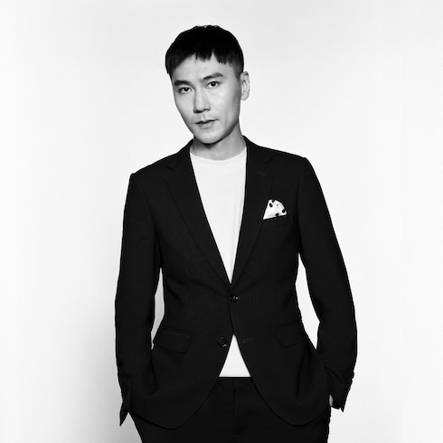 Poster of Frank Chou in Trunks, Travel and Home's Home and Art of Dining Decoration collections by Louis Vuitton