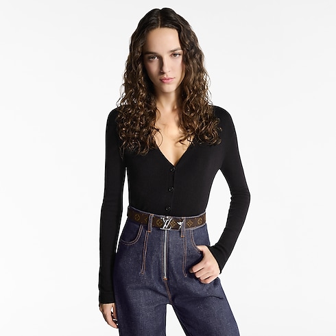 Pretty LV 30mm Reversible Belt Monogram in Women's Accessories Belts collections by Louis Vuitton (Product zoom)