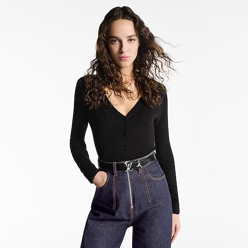 Pretty LV 30mm Reversible Belt Monogram in Women's Accessories Belts collections by Louis Vuitton (Product zoom)