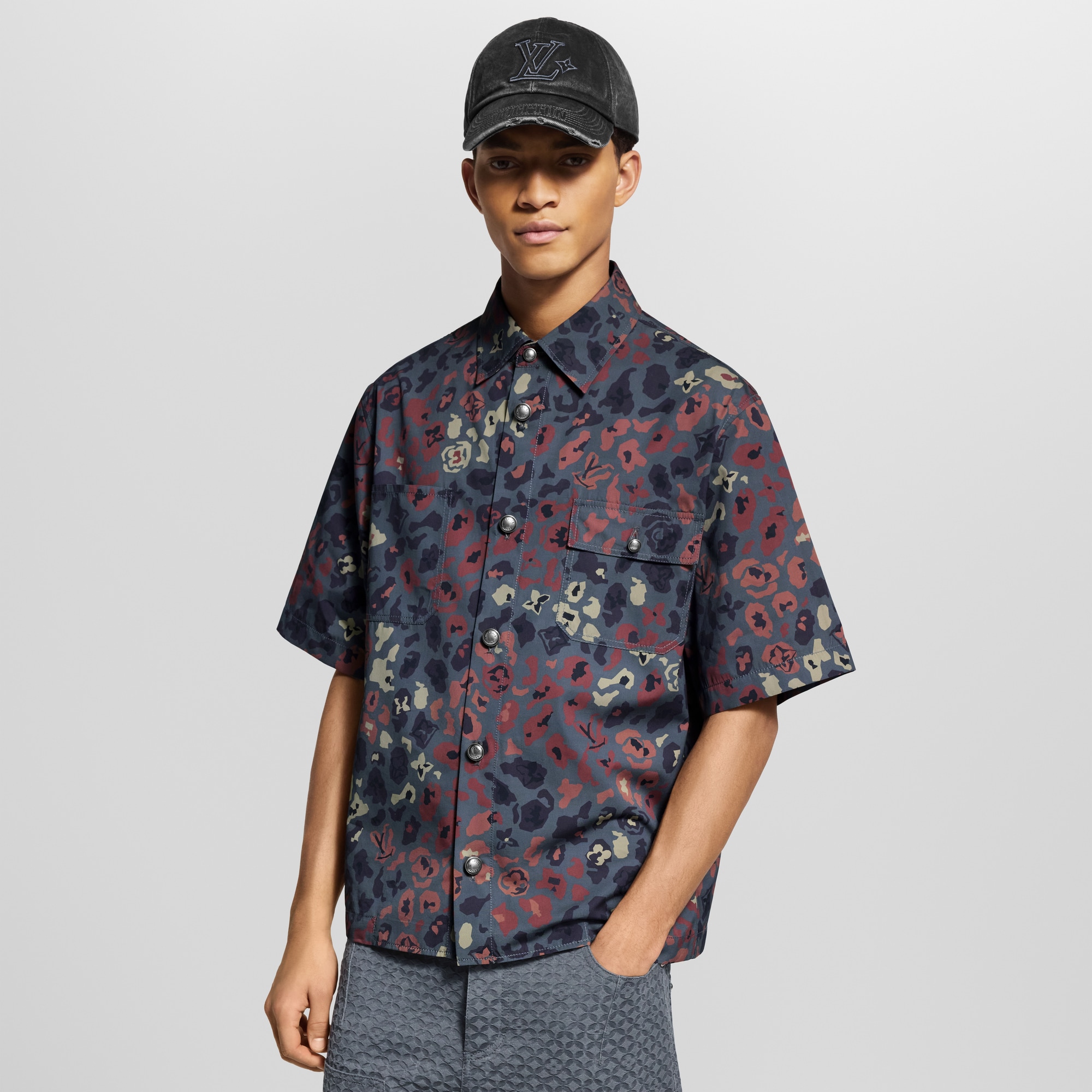 Printed Short-Sleeved Workwear Shirt  Men Ready-to-Wear Shirts | LOUIS VUITTON (Product zoom)