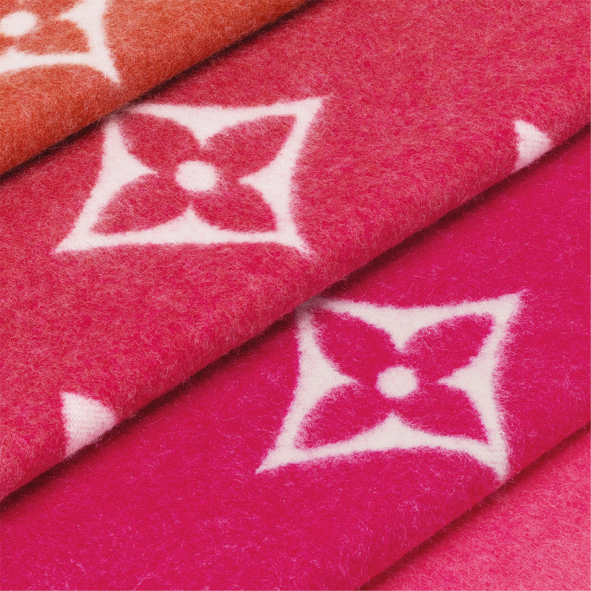 Reykjavik Gradient Scarf . in Women