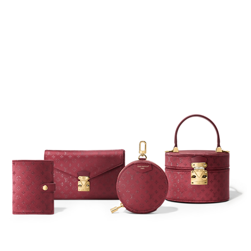 Scott Lipstick case ambiance view