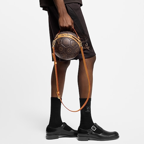 Soccer Ball Bag Autres Cuirs Monogram in Men's Wallets and Small Leather Goods Mini Bags collections by Louis Vuitton (Product zoom)