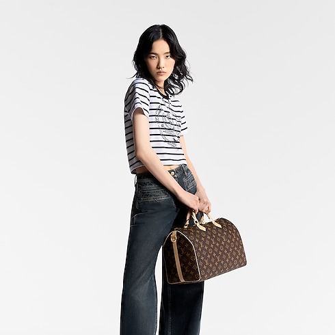 Speedy Bandoulière 35 Monogram in Women's Handbags All Handbags collections by Louis Vuitton (Product zoom)