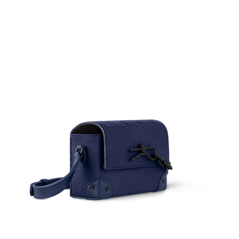 Steamer Wearable Wallet Taurillon Monogram in Bags and Small Leather Goods's Men Bags Newness collections by Louis Vuitton (Product zoom)