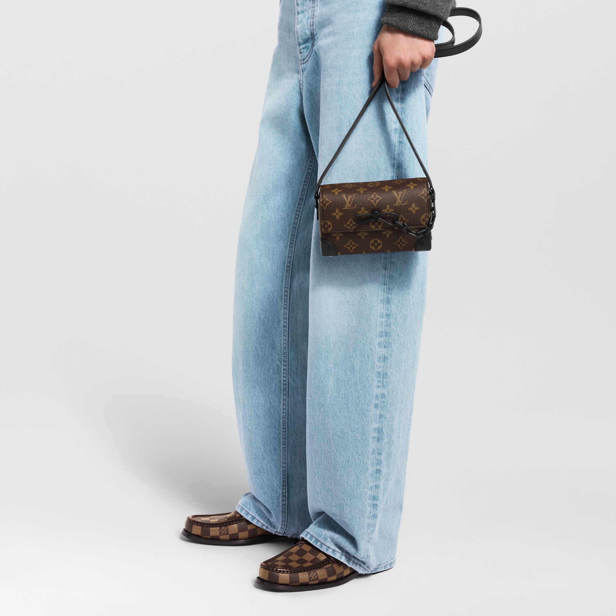 Steamer Wearable Wallet Monogram Macassar in Men
