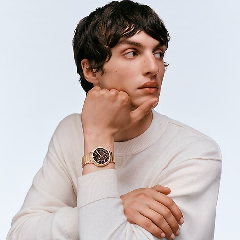 Tambour, Automatic, 40mm, Rose Gold in Watches's All Watches } collections by Louis Vuitton (Product zoom)