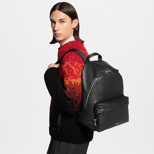 Track Backpack MM H39 in Men's Bags All Bags collections by Louis Vuitton (Product zoom)