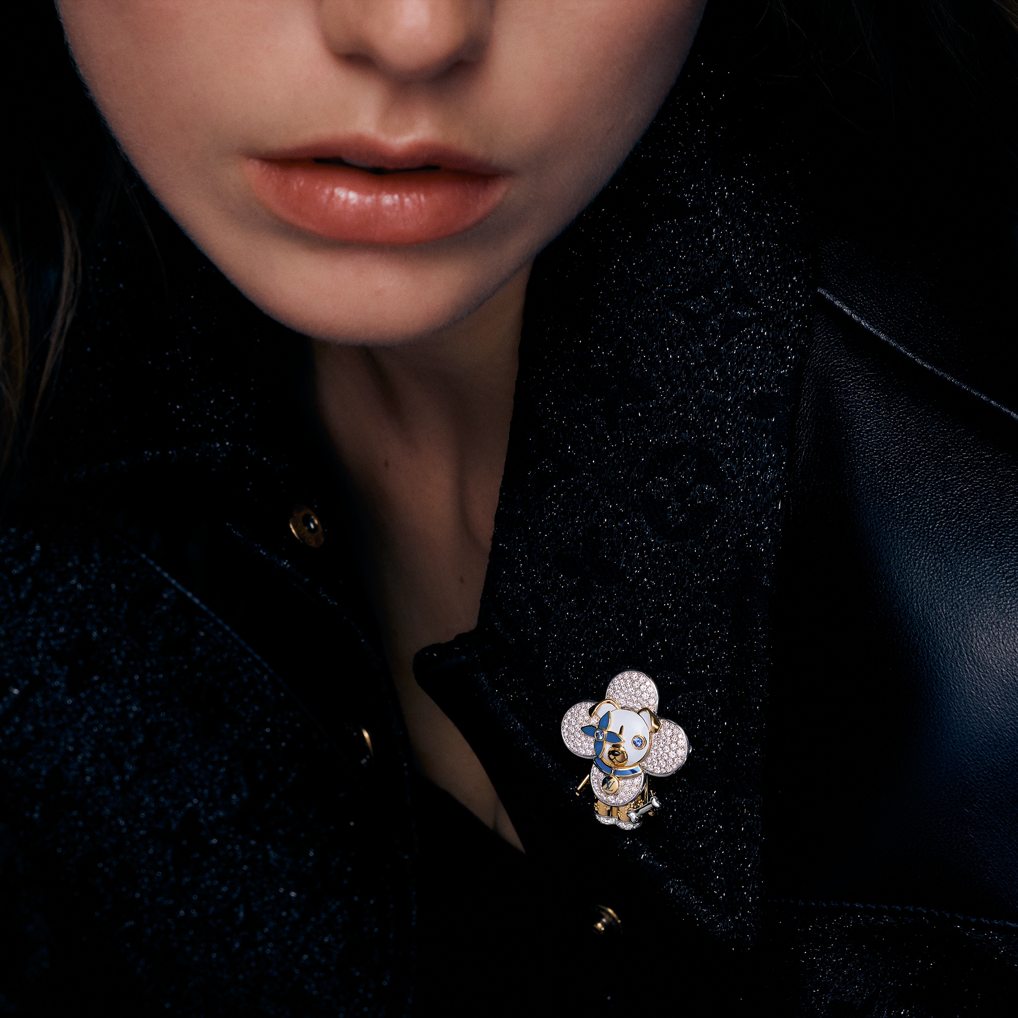 Vivienne Dog Pendant, Yellow Gold, White Gold, Lacquer, Diamonds & Colored Gemstones  in Les Extraordinaires