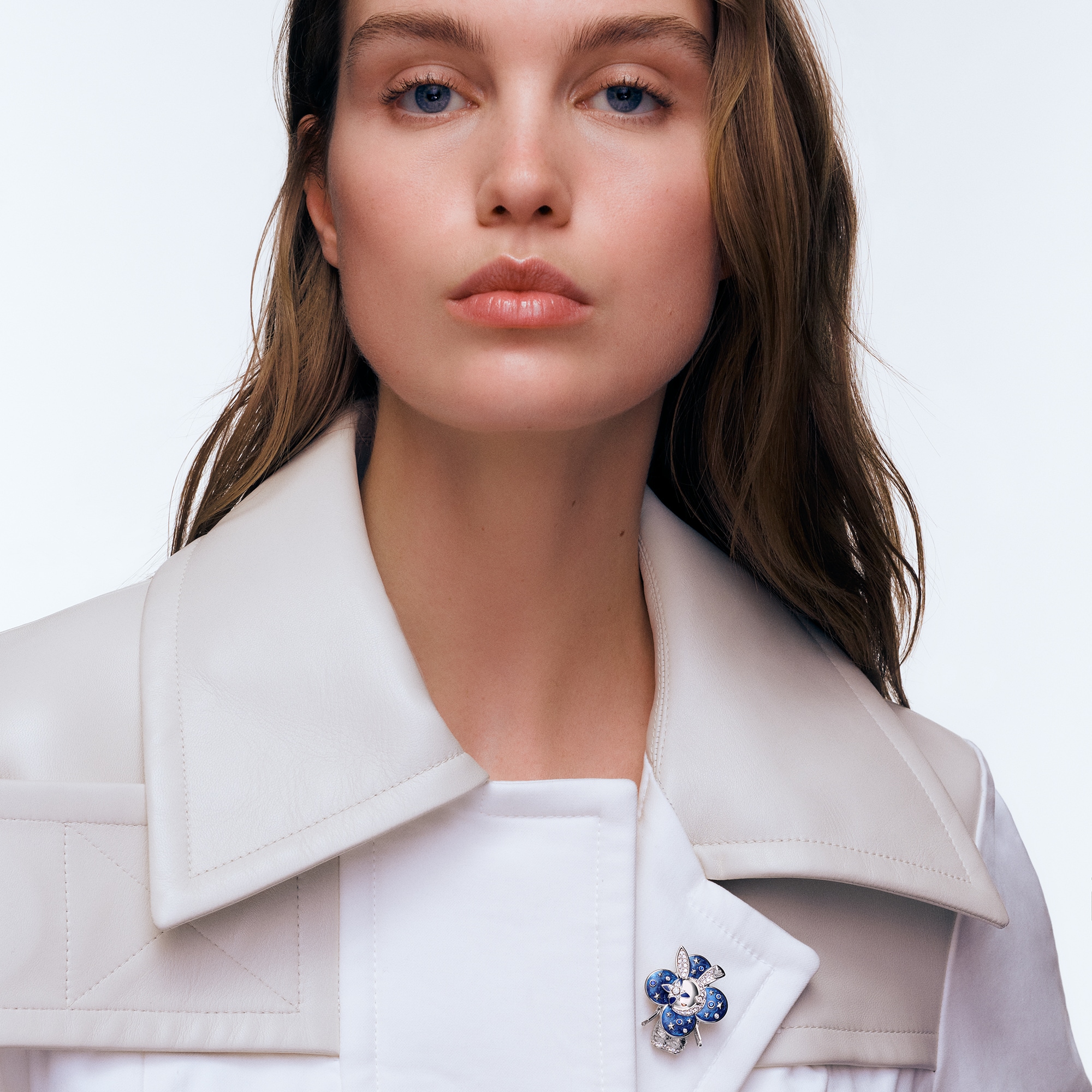 Vivienne Rabbit Pendant, White Gold, Lacquer, Diamonds & Colored Gemstones  in Les Extraordinaires