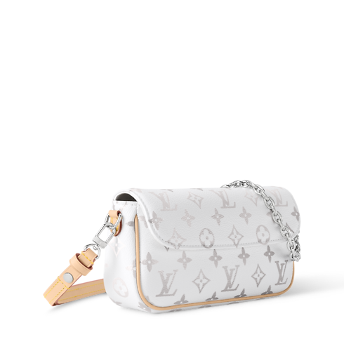 Wallet On Chain Ivy Other Monogram Canvas in Women's Wallets and Small Leather Goods Nano Bags and Chain Wallets collections by Louis Vuitton (Product zoom)